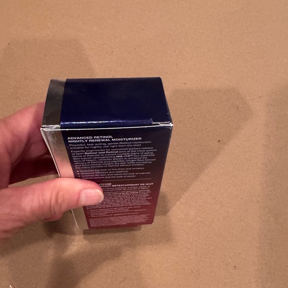 Strivectin-Advanced Retinol Nightly Renewal- NA114- 1 oz. - NWT - Picture 6 of 6